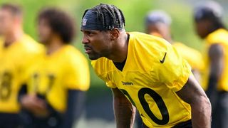 Steelers' Patrick Peterson Gives Optimistic Insights On TJ Watt's 2023 Offseason (TJ Watt News). Photo by Karl Roser